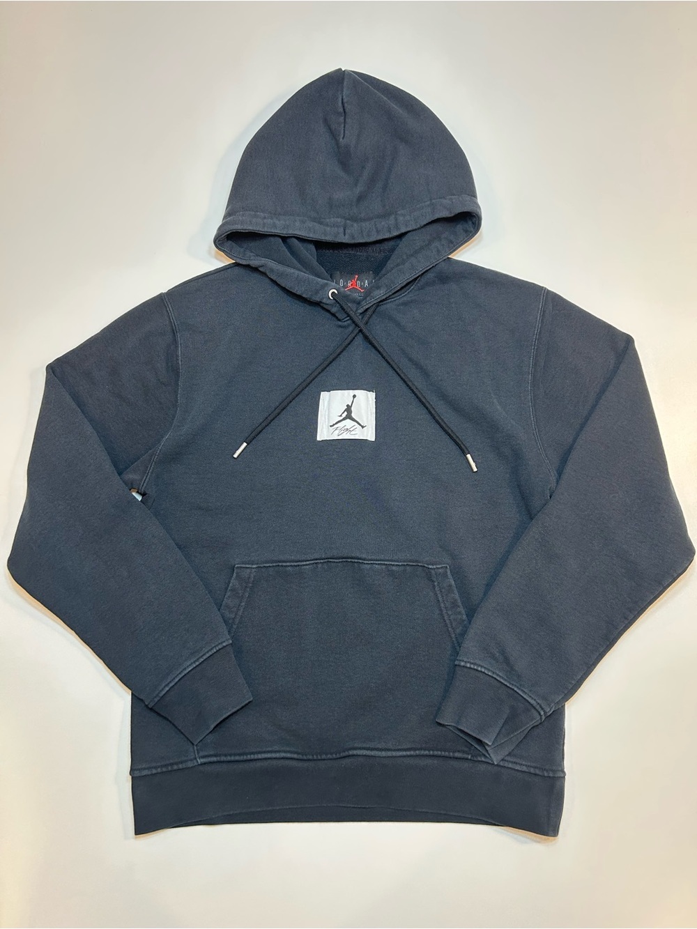 Jordan Flight Essentials Fleece Hoodie Black Center Patch Pullover
